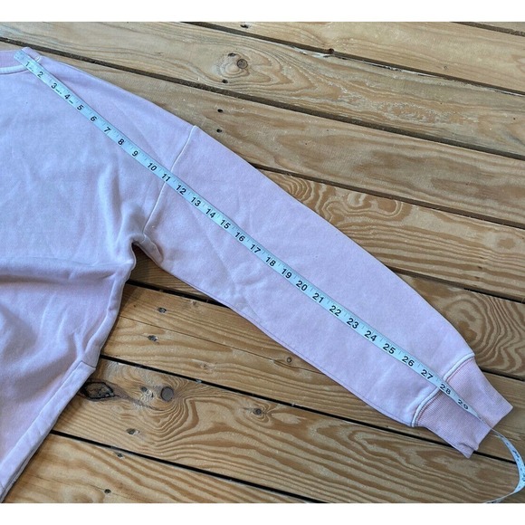 NWT Arizona Jeans Co Sweatshirt Size Medium Women’s Pink Pullover MSRP $39 - Picture 8 of 8